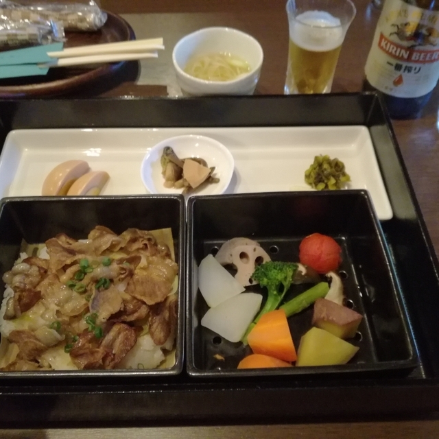 束ノ間 旧店名 ゆふいん庄屋の館 由布院 旅館 食べログ