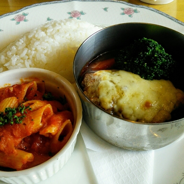 田舎の洋食屋 キッチン フレカンテ 巻向 オムライス 食べログ