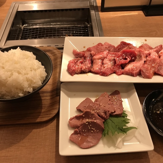 精肉店直営 焼肉定食…