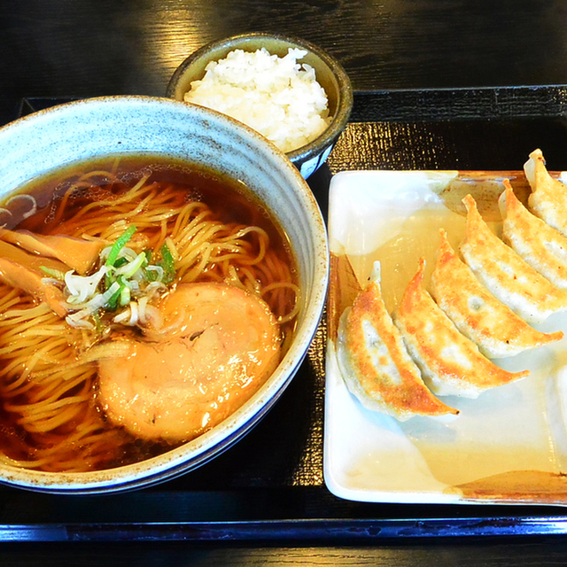 五味八珍 柱店 ゴミハッチン 愛知大学前 中華料理 食べログ