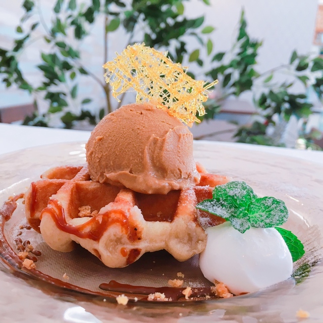 ファヴォリ Favori 浜山公園北口 カフェ 食べログ