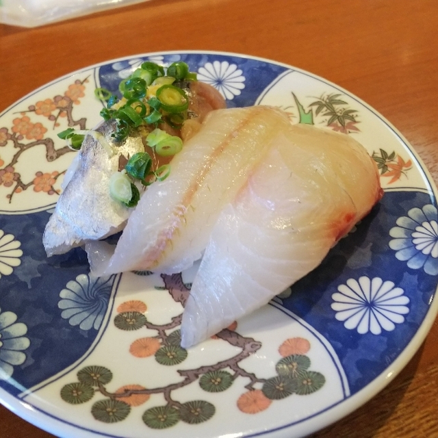 廻る 鼓響 吉田店 （まわる こきょう） - 北吉田/回転寿司 [食べログ]