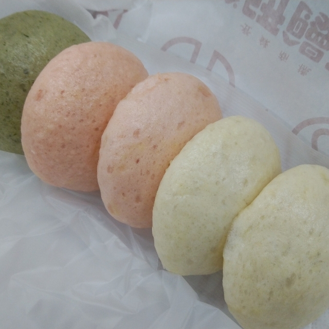 労研饅頭たけうち 勝山町本店(ろうけんまんとうたけうち) - 警察署前(和菓子)