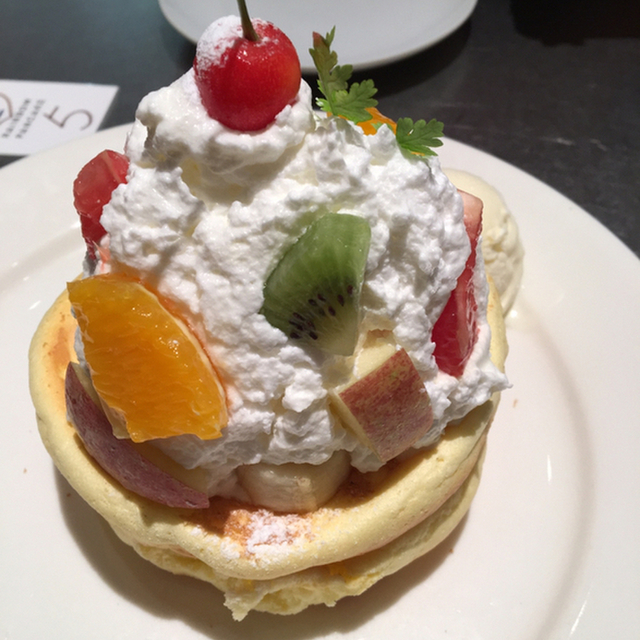 レインボーパンケーキ 西武池袋店 （RAINBOW PANCAKE） 池袋/パンケーキ [食べログ]