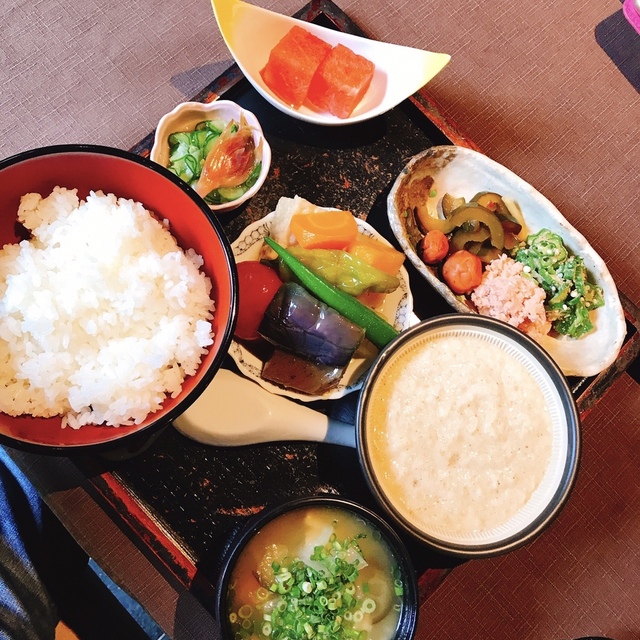 ランチメニュー 茶寮 三日月とうさぎ ミカヅキトウサギ 長尾 高松 カフェ 食べログ