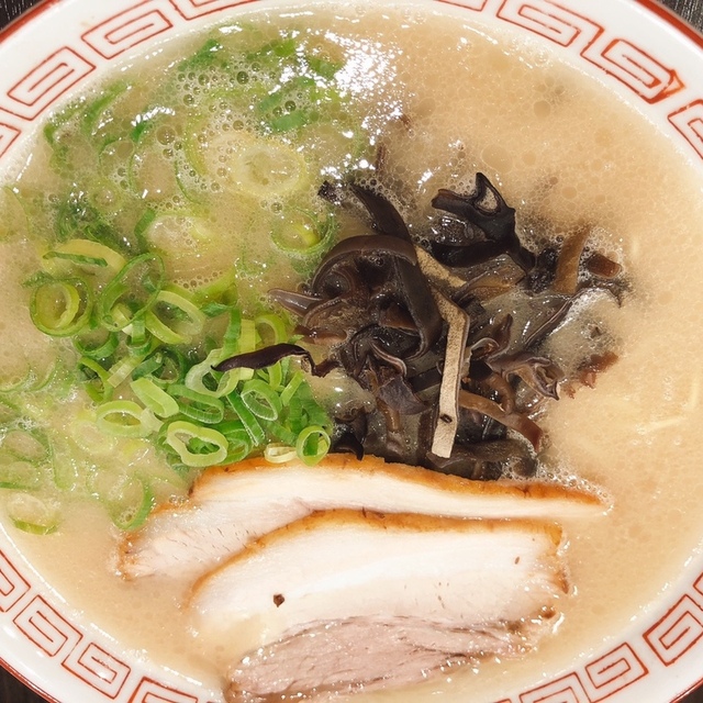 博多らーめん 濱田屋 北千住店 (北千住/ラーメン)