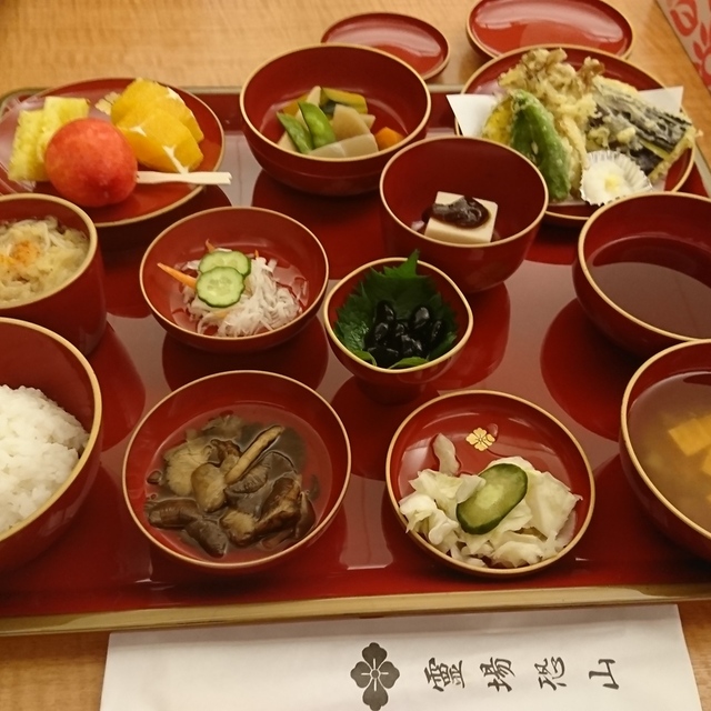 恐山温泉 宿坊 吉祥閣 大湊 旅館 食べログ