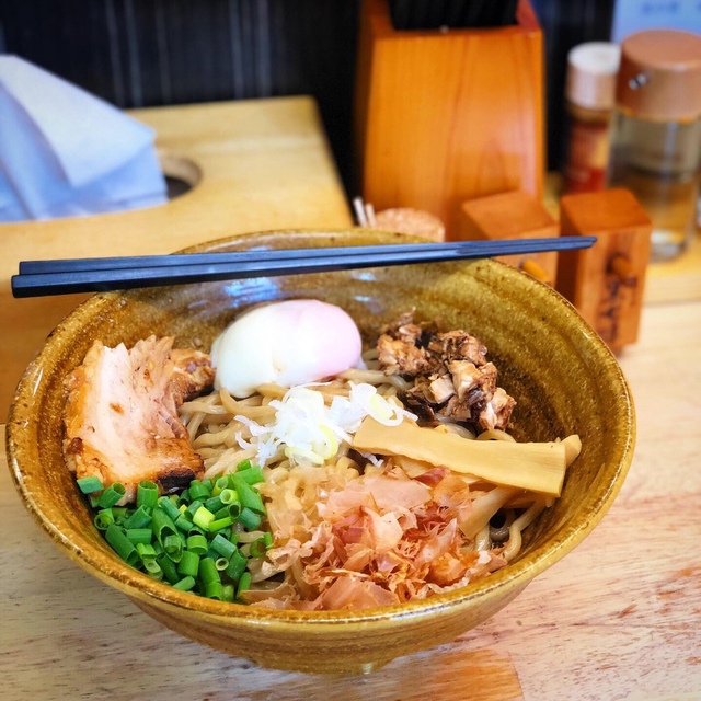 めん処 麒麟児 メンドコロ キリンジ 運河 ラーメン 食べログ