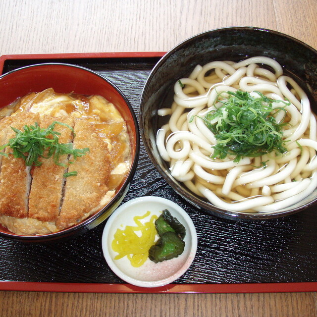 激安酒場 わが家 - 本町（居酒屋）の写真（食べログが提供するog:image）