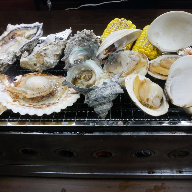 浜焼き屋 旧店名 海女小屋 那古船形 魚介料理 海鮮料理 食べログ