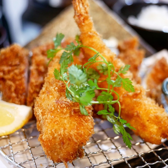 とんかつ レボリューション とんかつ Revolution 河内山本 とんかつ 食べログ