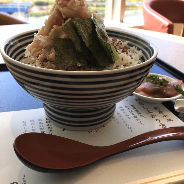 日本橋 海鮮丼 つじ半 ららぽーと名古屋みなとアクルス店 東海通/海鮮丼 [食べログ]