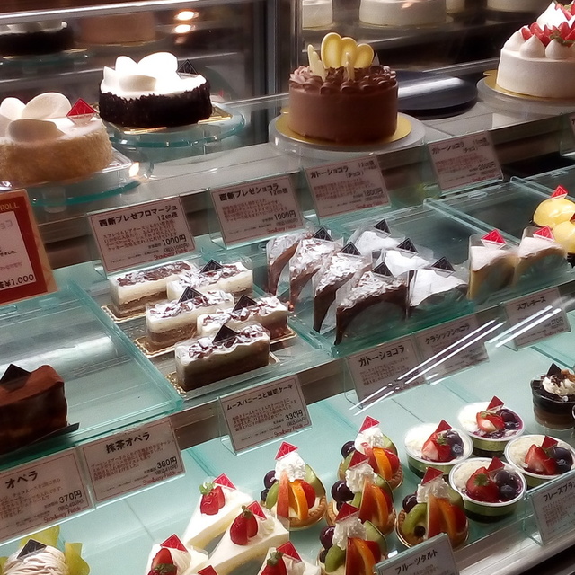 ストロベリーフィールズ 西新店 西新 カフェ 食べログ