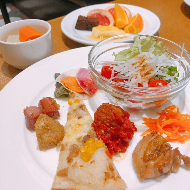 閉店 シーズンズ ビュッフェレストラン Seasons Buffet Restaurant バスセンター前 バイキング 食べログ