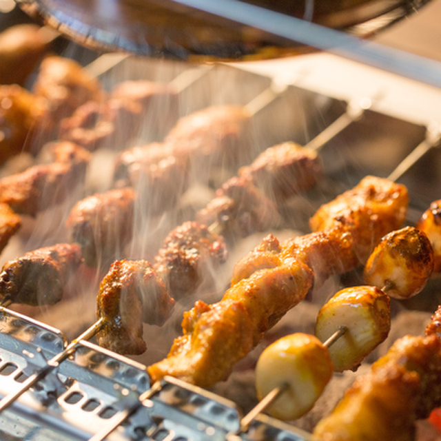 【保存版】東京の焼き鳥食べ放題24選！グルメライターが個室あり◎アットホーム◎リーズナブル◎など歓迎会から記念日にもおすすめのお店を紹介