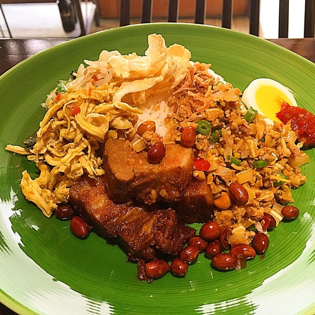 ブンガ ブラン Bunga Bulan 旧店名 ムンランギット 下高井戸 インドネシア料理 食べログ