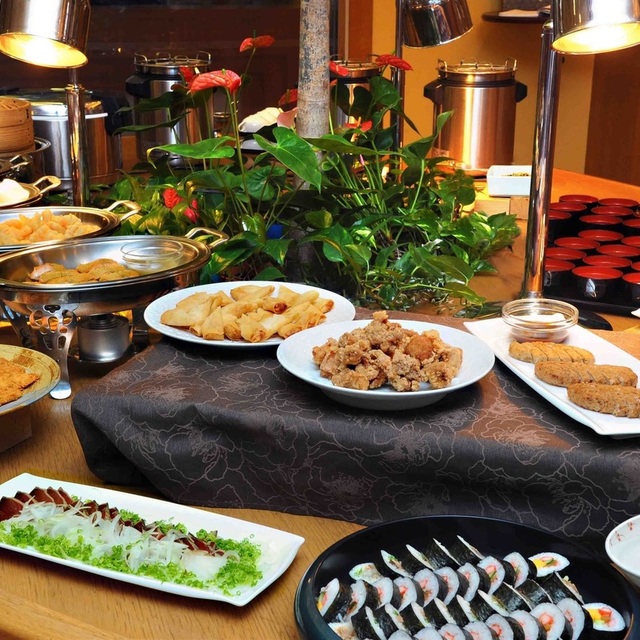 レストラン四季 県庁前 バイキング 食べログ レストラン四季 県庁前 バイキング 食べログ