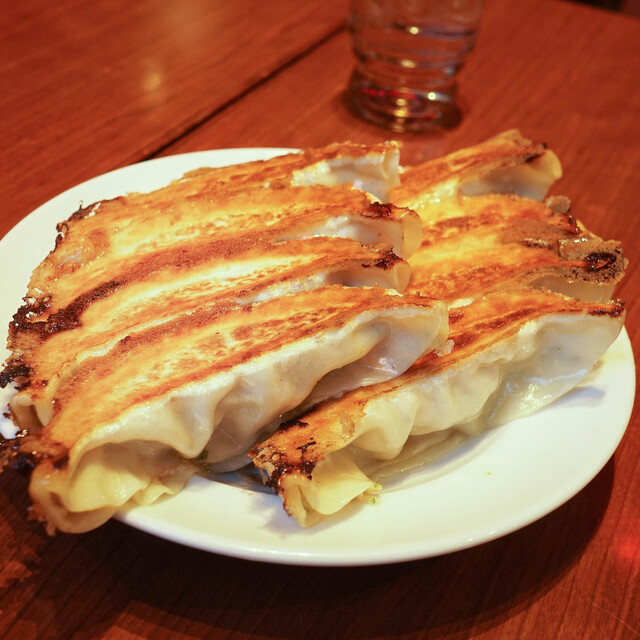 銀座 天龍 本店 ギンザテンリュウ 銀座一丁目 餃子 食べログ