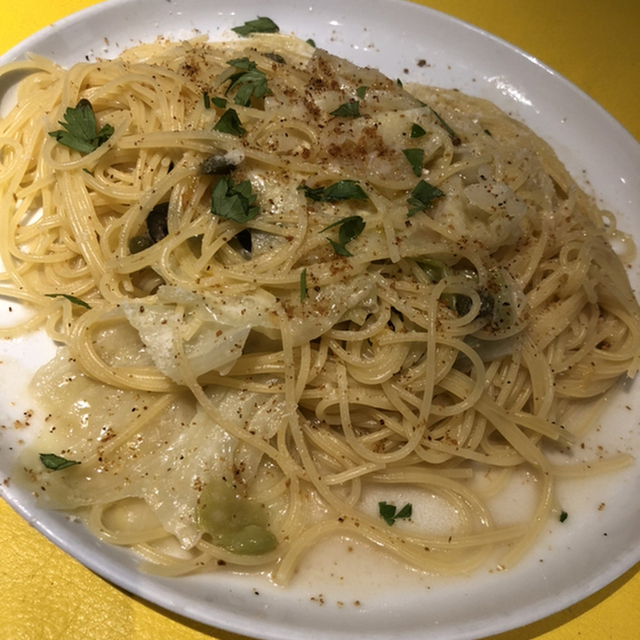 銀座1丁目 アズーロ ブルーのドアが可愛いレストランで 1000円 パスタランチ 何回やり直させる気よ Part 3