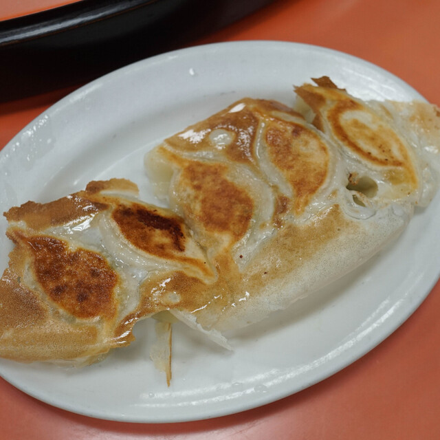 歓迎 本店 ホアンヨン 蒲田 餃子 食べログ