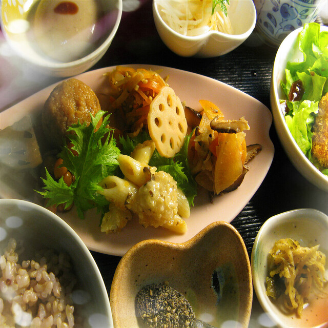 健康食工房 たかの - 野町（自然食）の写真（食べログが提供するog:image）