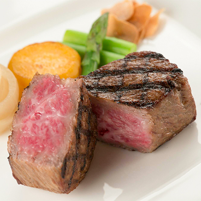 銀座響ブッフ 銀座 ステーキ 食べログ