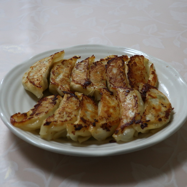 湘南茅ヶ崎 幸福餃子 緑が浜店 茅ケ崎 餃子 食べログ