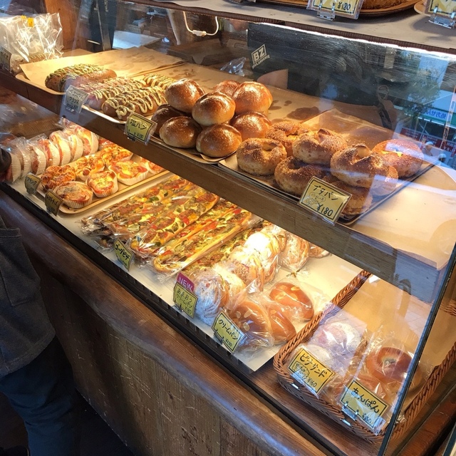 Boulangerie Bz ブーランジュリー ビズ 安里 パン 食べログ