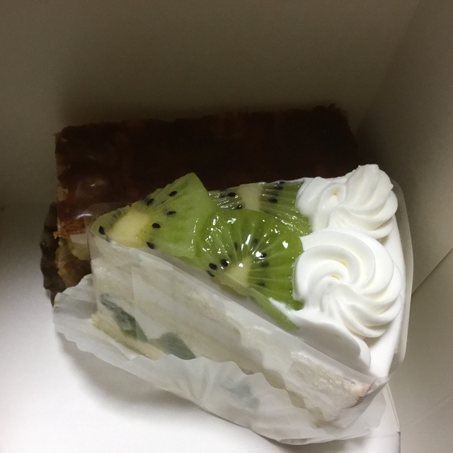 カフェ パティスリー ジョンヌ 倉吉 ケーキ 食べログ カフェ パティスリー ジョンヌ 倉吉 ケーキ 食べログ