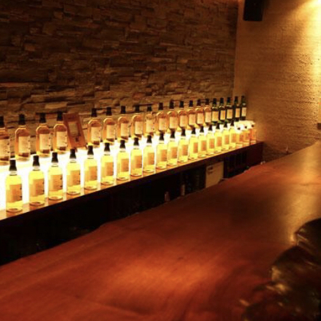 サントリーウィスキーボトルバー ガルボ Suntory Whisky Bottle Bar Garbo 豊水すすきの バー 食べログ