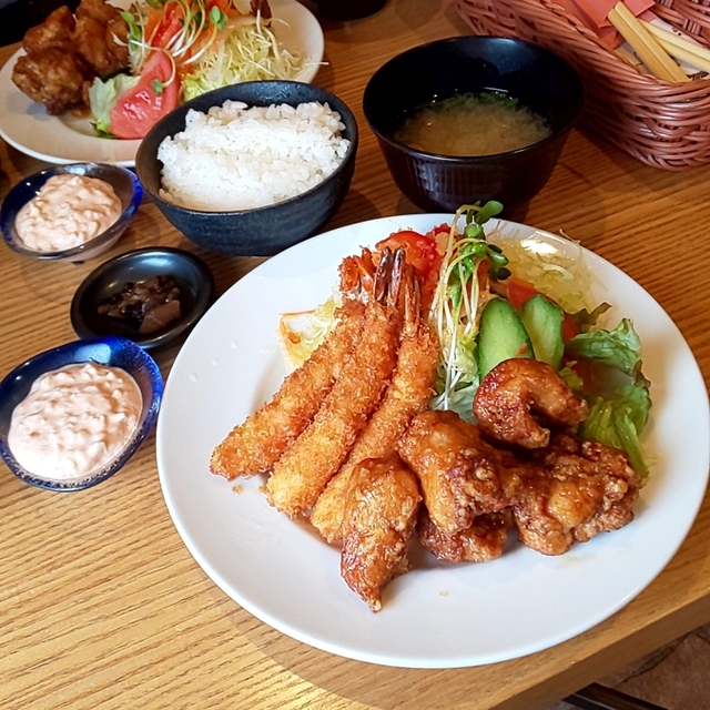 肉料理 俵や にくりょうり たわらや 岩出 牛料理 食べログ