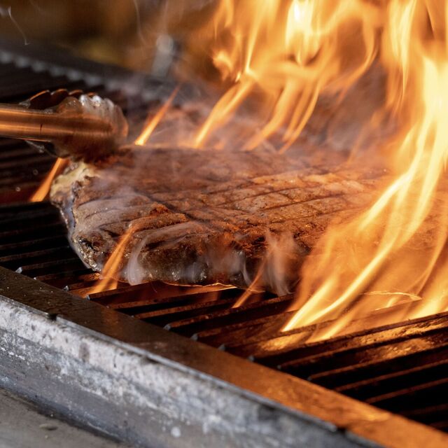 熟成和牛ステーキグリルド エイジング ビーフ Tokyo 新宿三丁目店 新宿三丁目 ステーキ ネット予約可 食べログ