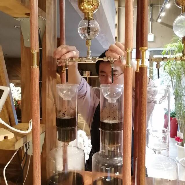 MOCOFFEE（モッコーヒー） - 布田（カフェ）の写真（食べログが提供するog:image）