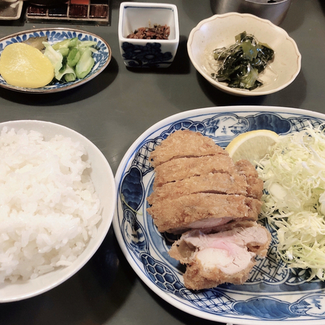 とんかつ処 岩松 大町西公園/とんかつ [食べログ]