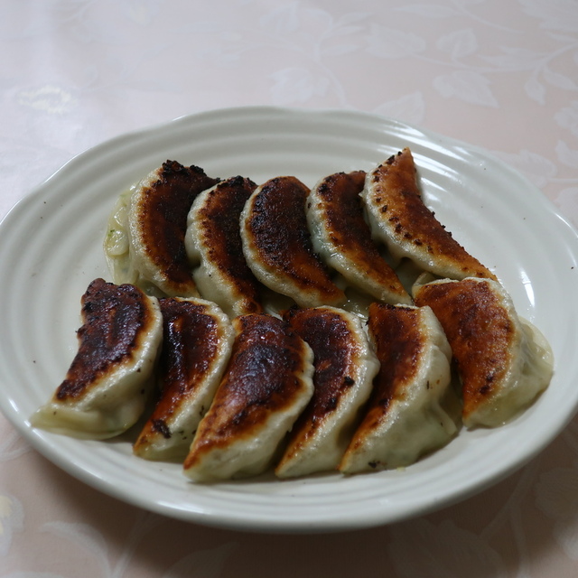 かまくら餃子工房 和田塚 餃子 食べログ