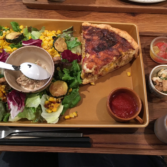 Cafe Zakka Hinatabocco カフェ ザッカ ヒナタボッコ 多治見 カフェ 食べログ