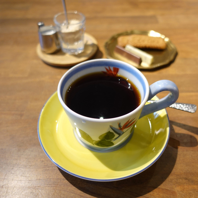 【閉店】デイズ&コーヒー （days&COFFEE ROASTERY） 都立大学/カフェ 食べログ
