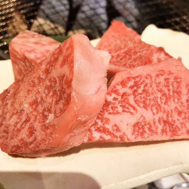 七輪焼肉やまや 二番町通店 大街道/焼肉 [食べログ]