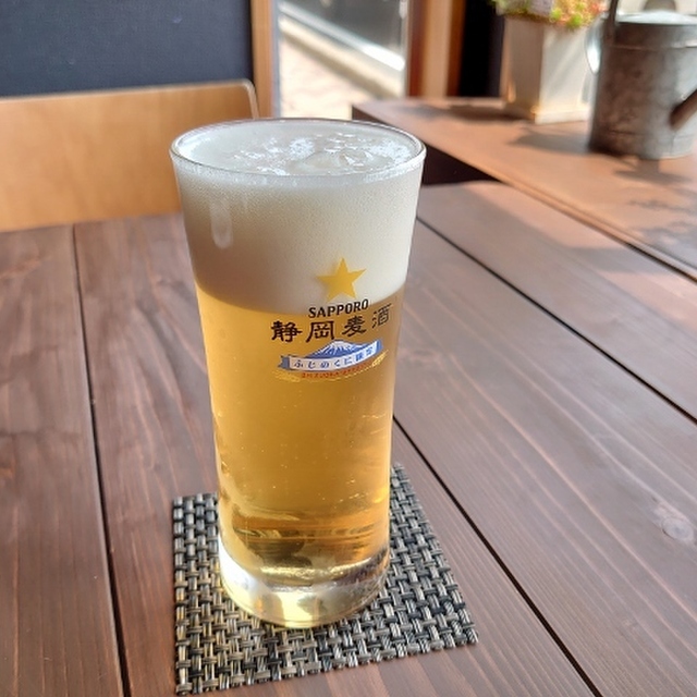 熱海サンビーチ カフェ フーズ 熱海 カフェ 食べログ