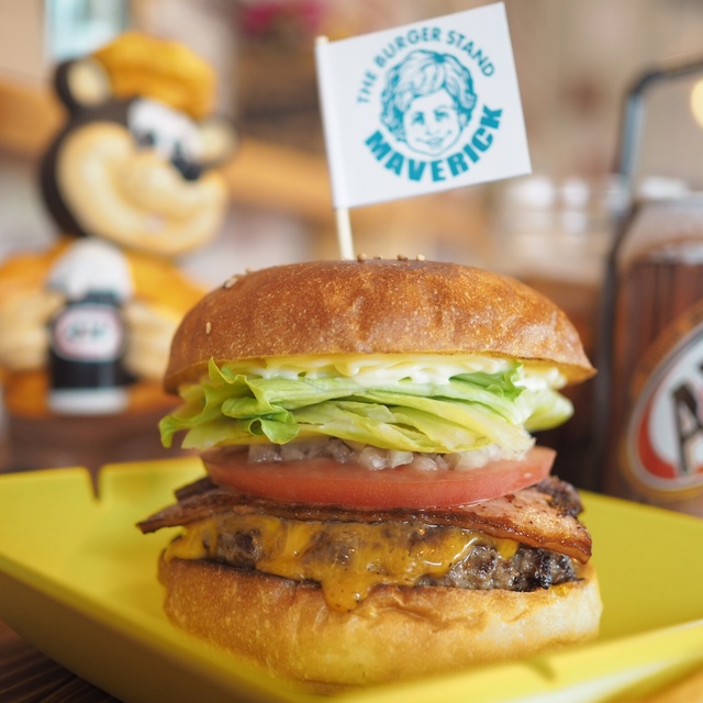 ザ バーガー スタンド マーベリック The Burger Stand Maverick 京終 ハンバーガー 食べログ