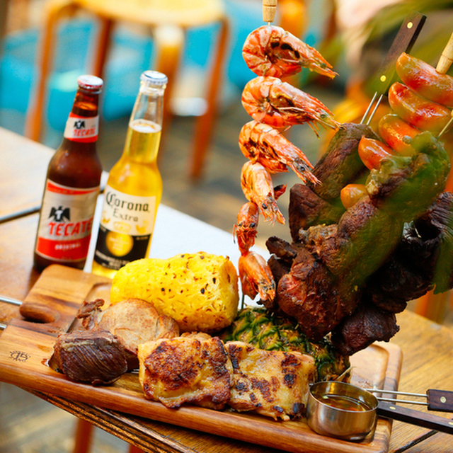 ビアガーデン × シュラスコ BBQ 食べ放題 天空ラウンジ 新宿東口（【旧店名】シュラスコ ビアガーデン ブラジリア） - 西武新宿（バーベキュー）の写真（食べログが提供するog:image）