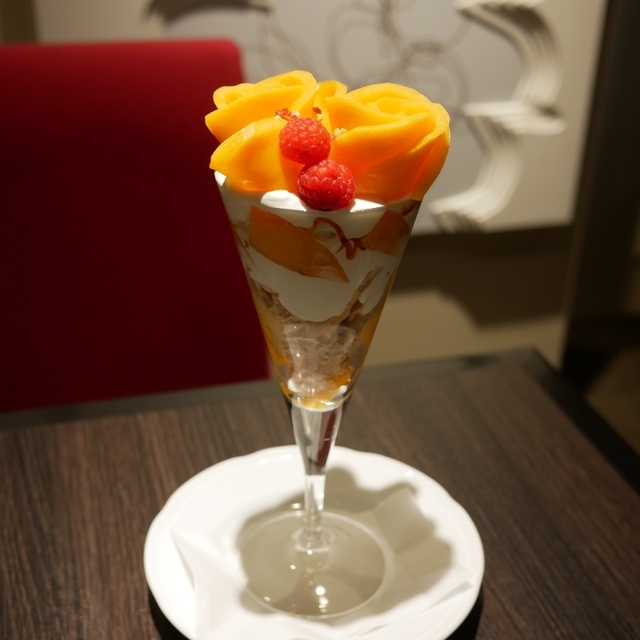 カフェ コムサ 池袋西武店 Cafe Commeca 旧店名 Berry Parlour 池袋 フルーツパーラー 食べログ