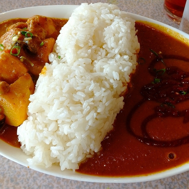 ロイヤルカリー 春日部店 藤の牛島 インド料理 食べログ