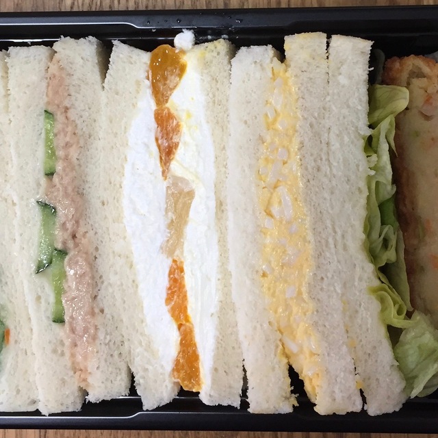 横浜サンド 武蔵小杉 サンドイッチ 食べログ