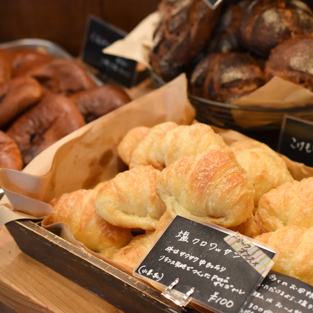 ペサ Pesa 四ツ橋 パン 食べログ