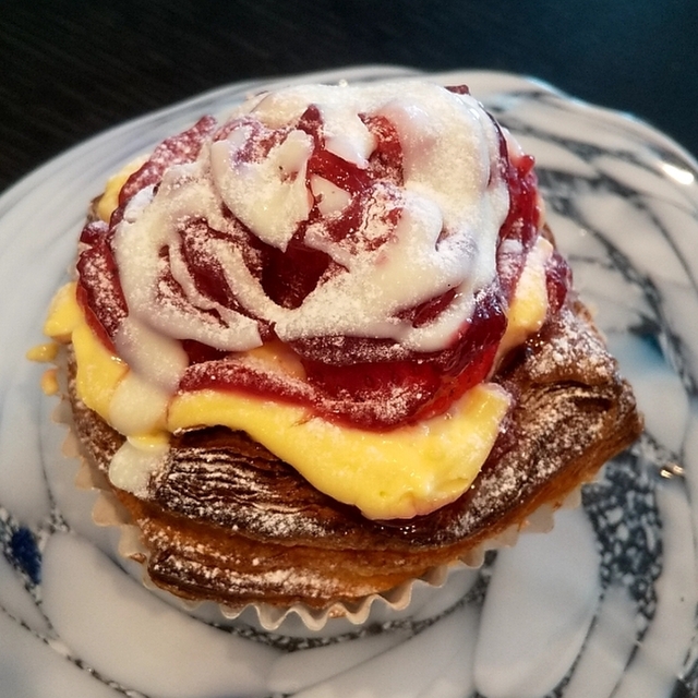 Lu Lu ルル てだこ浦西 パン 食べログ