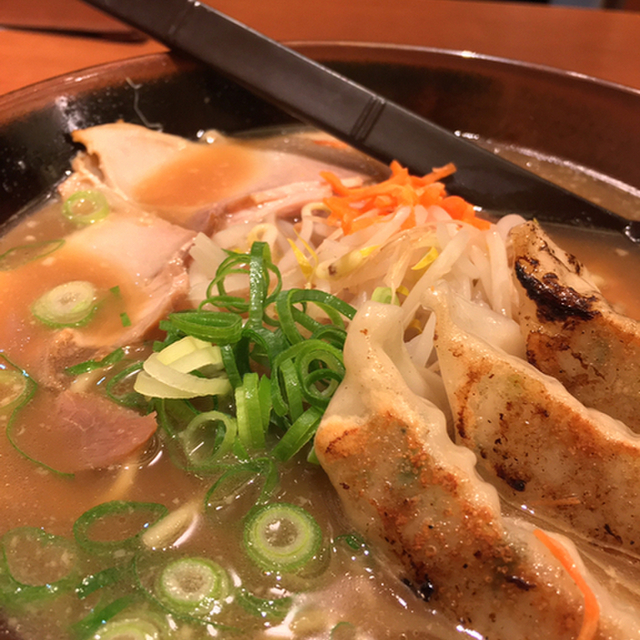 口コミ一覧 らーめん古潭 阪急サン広場店 梅田 ラーメン 食べログ