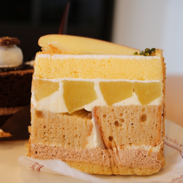 プロフィール ピース ハシー 南 千里 ケーキ 屋 Neyaguide Jp