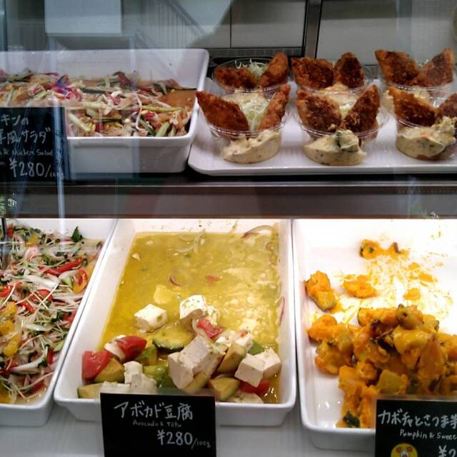 口コミ一覧 デリアンドカフェ イーチーズ Deli Cafe Eachiesz 用賀 デリカテッセン 食べログ