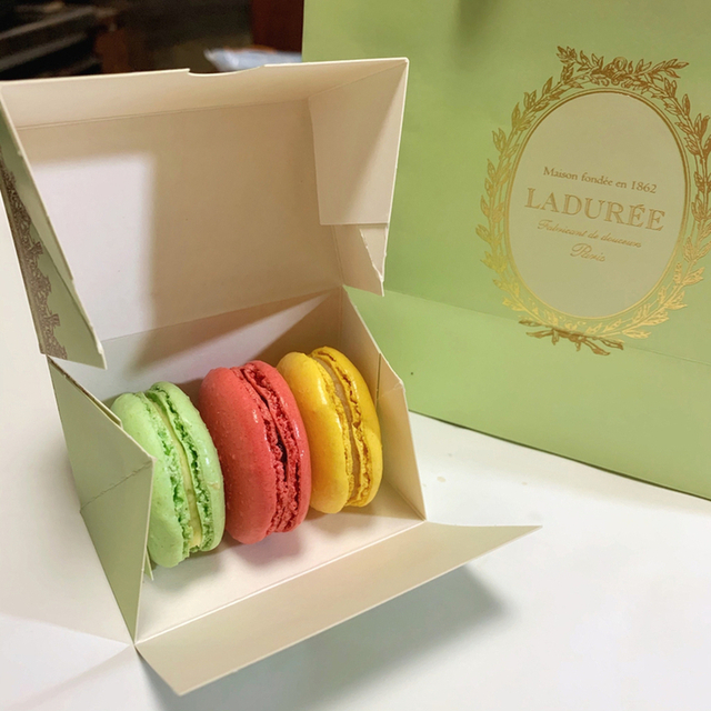 ラデュレ 横浜店 Laduree 横浜 マカロン 食べログ
